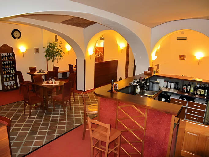 Food & Drinks 4, Hotel TTC, Trutnov