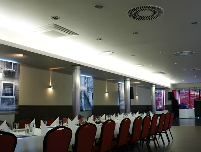 Others 2, Hotel Walewscy, Gdańsk City