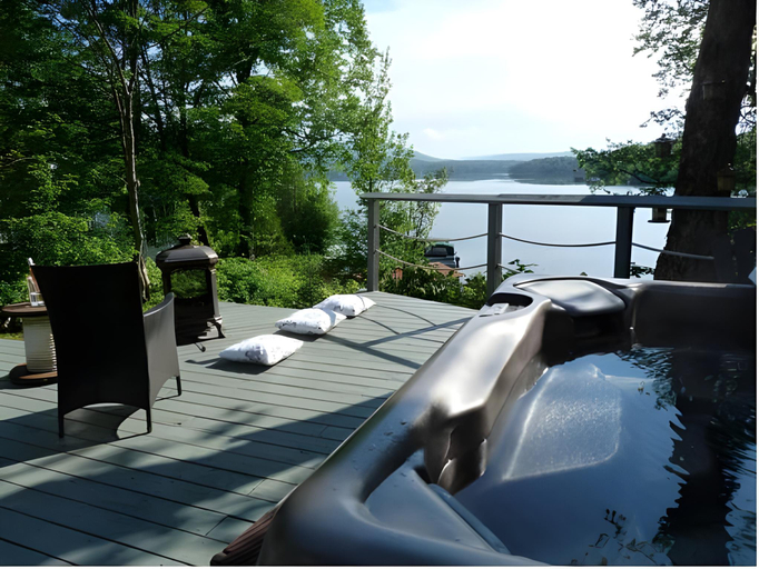 Others 5, Manoir du Lac Sept-Iles, Portneuf