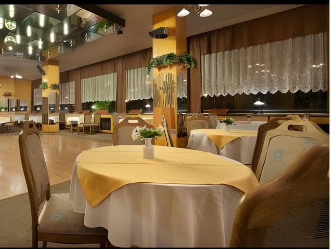 Food & Drinks 3, Retro Hotel Kladno, Kladno