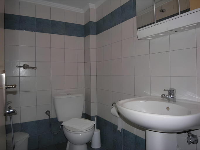 Bathroom 3, Olympic Hotel, Central Macedonia