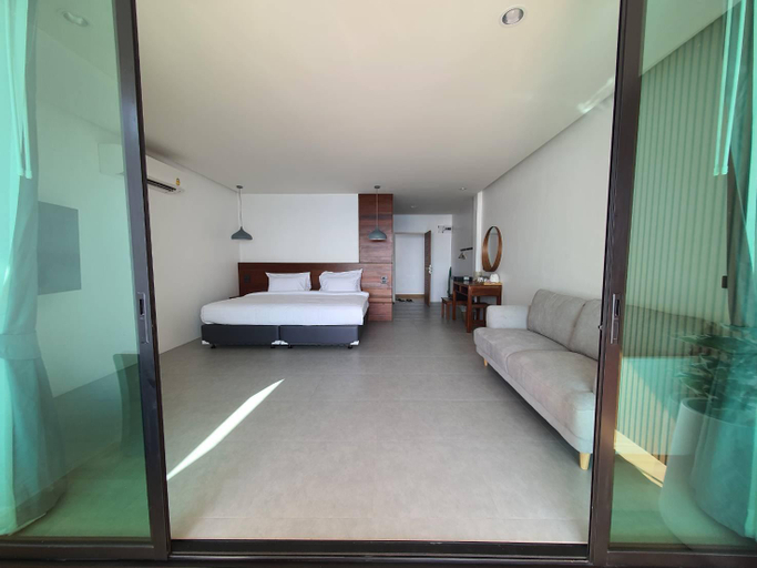 Bedroom 8