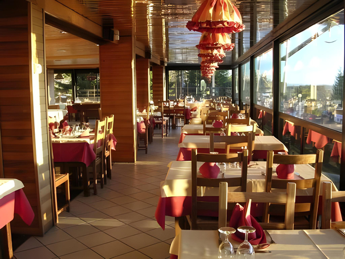 Food & Drinks