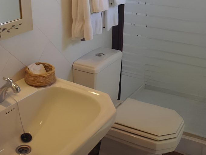 Bathroom 3, La Posada de Menchu, Cádiz