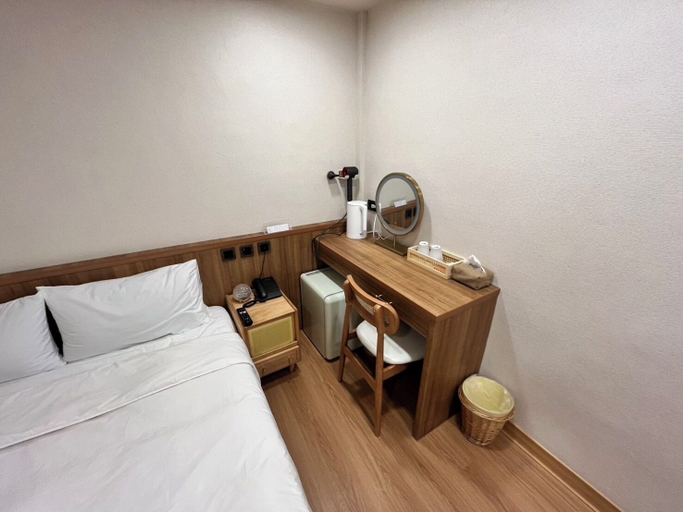 Bedroom 3, Cat Tail Pocket Inn ximen, Taipei City