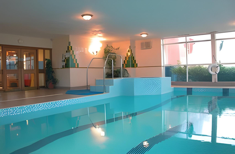 Sport & Beauty, Britannia Wigan Hotel, Wigan