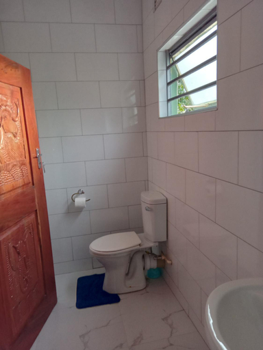 Bathroom 2, A Nice Homely 2- Bedroom House, Livingstone