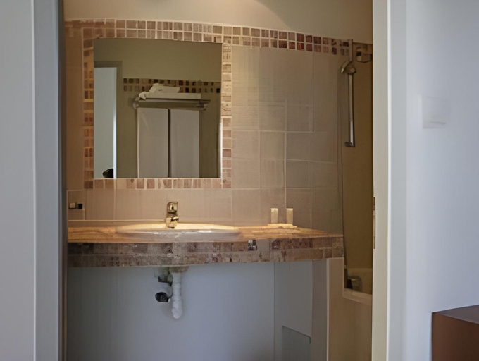 Bathroom 4, Hotel Lilium Maris, Corse-du-Sud