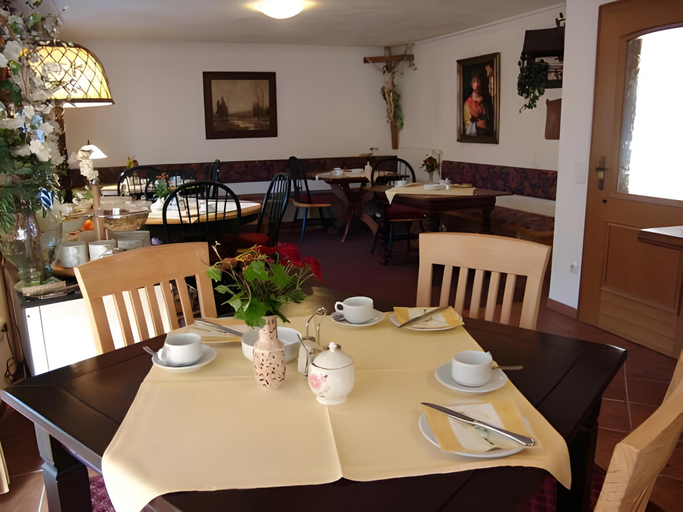Food & Drinks 4, Hotel Ferienhaus Fux, Garmisch-Partenkirchen
