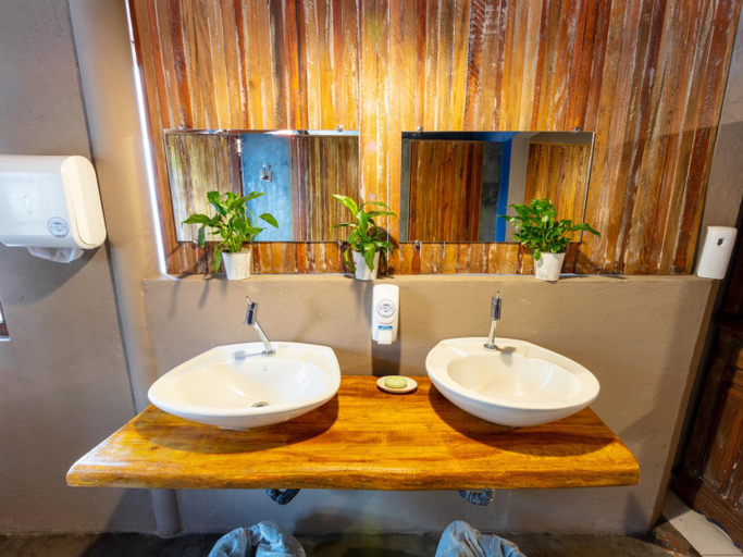 Bathroom, Casa Alma Zen - Hostel Boutique & Bistro Ubatuba, Ubatuba