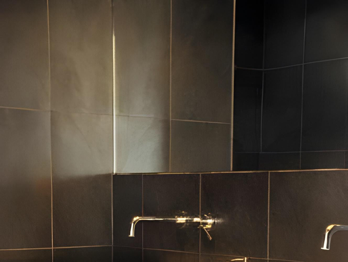 Bathroom 4, Les Terrasses de Gordes, Vaucluse