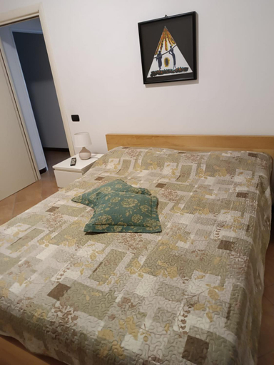 Others 4, B&B Parco del Lago, Salerno