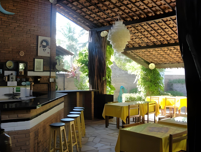 Food & Drinks 5, Lua Pousada, Barra de São Miguel