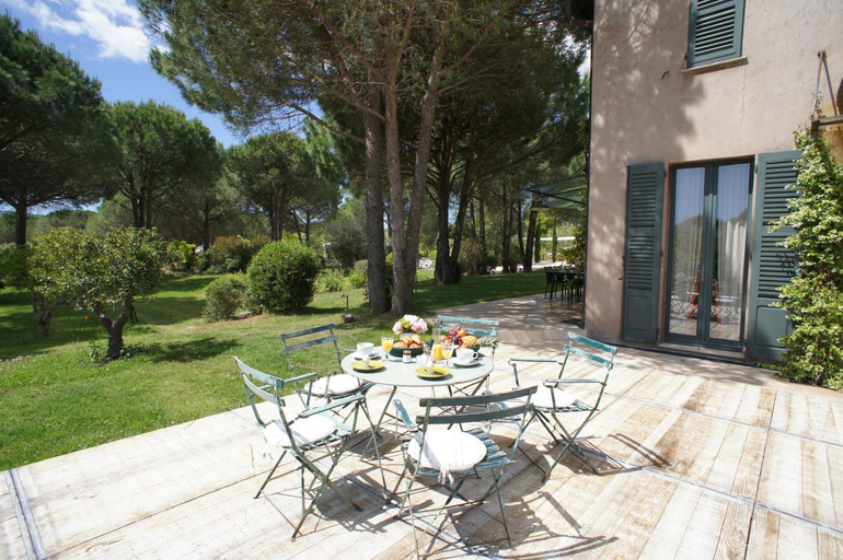 Others 5, Campagne les Jumeaux, Var