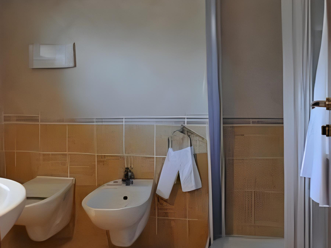 Bathroom, Hotel Vittoria, Benevento