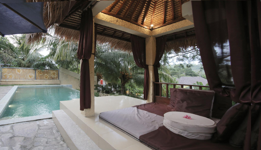Swimming Pool 10