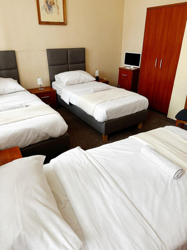 Bedroom 4, Hotel Lubavia, Kamienna