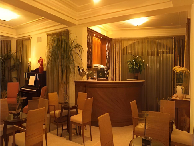 Food & Drinks 3, Arciduca Grand, Messina