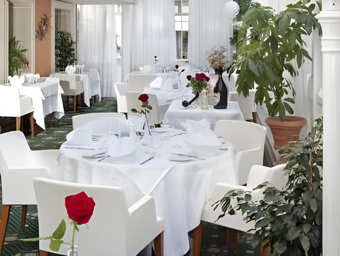 Food & Drinks 5, Hotel Neue Post I self check-in, Innsbruck
