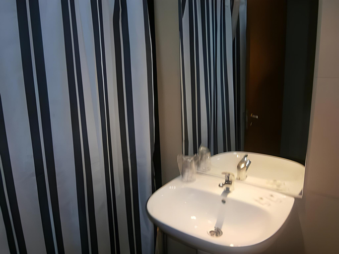 Bathroom 4, Hotel Chique, Porto