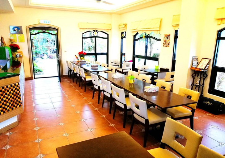 Food & Drinks 4, Bora Bora Guest House, Pingtung