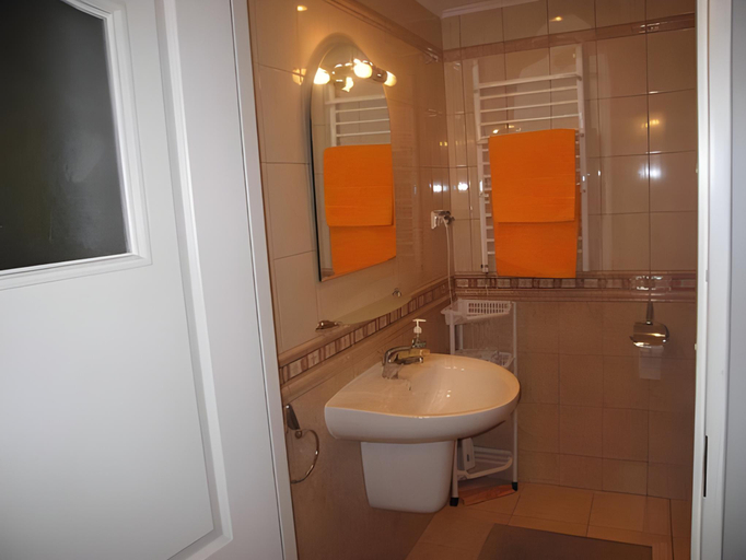 Bathroom 2, SMOOTH Elegant Apartments KRAKOW Old Town, Kraków City