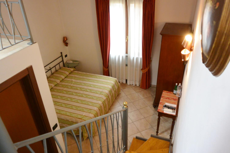 Bedroom 15