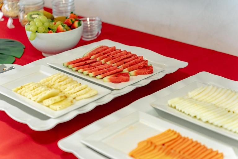Food & Drinks 19