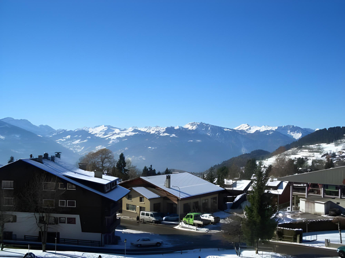 Others 2, Panorama, Aigle