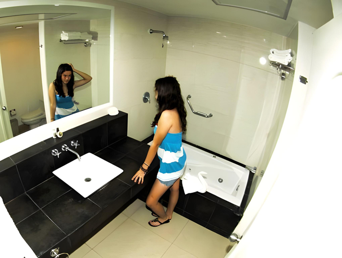 Bathroom 4, Sierra Mar Manzanillo, Manzanillo