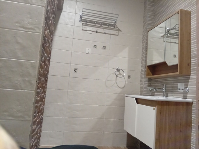 Bathroom 3, Hotel Noahgarden 3, Cotonou