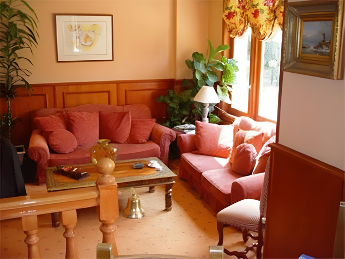 Public Area 2, Logis hotel chateau Corneille, Eure