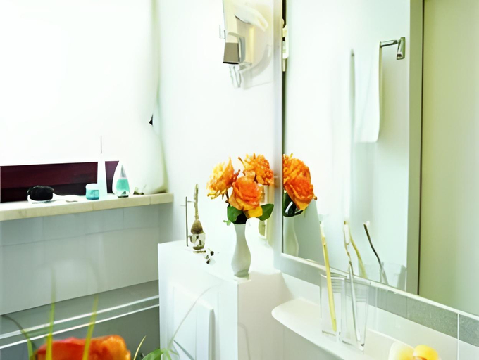 Bathroom 4, Hotel Sollner Hof, München