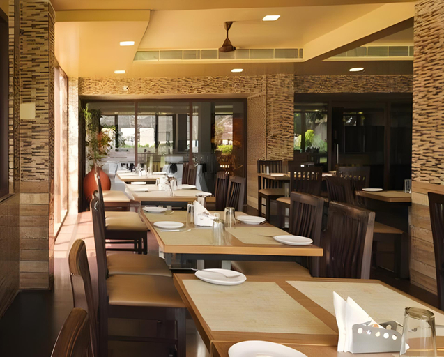 Food & Drinks, Golden Sun Beach Resort, Kancheepuram