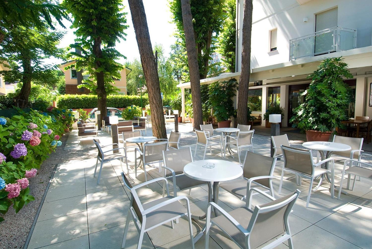 Food & Drinks 2, Hotel Trieste, Ravenna