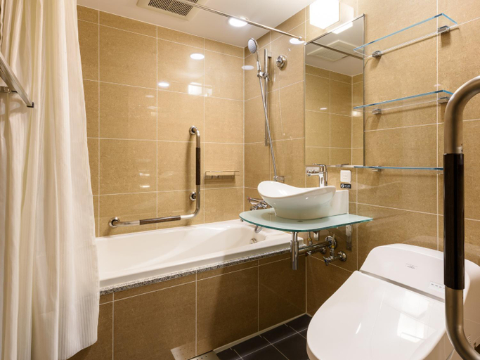 Bathroom 3