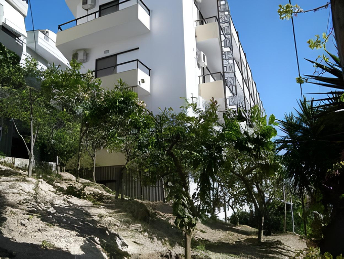 Others 5, Athinaikon Hotel, Crete