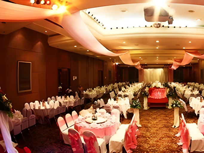 Food & Drinks 4, BP Grand Tower Hotel, Hat Yai