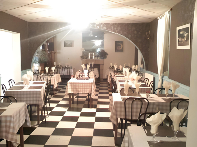 Food & Drinks 4, Hotel restaurant du Commerce, Somme