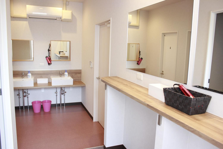 Bathroom 5, MEZAME HOSTEL, Nagasaki