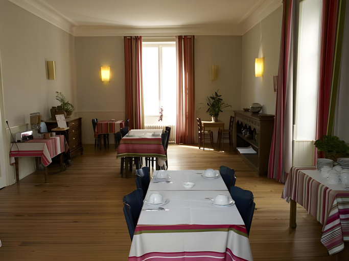 Food & Drinks, Hôtel St-Julien, Pyrénées-Atlantiques