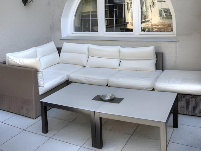 Public Area 2, Zunfthaus zur Rebleuten, Plessur