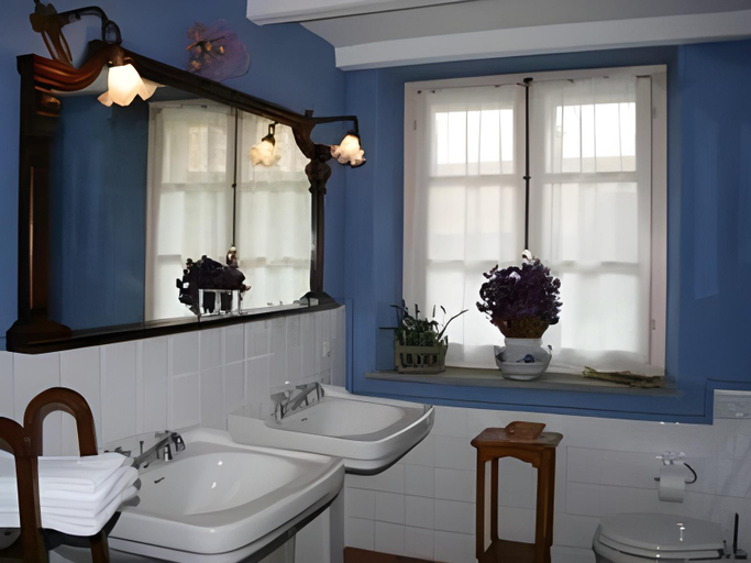 Bathroom 5, Villa Bricco Dei Cogni, Cuneo