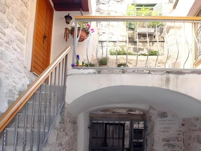 Others 4, Apartments Salvezani, Split