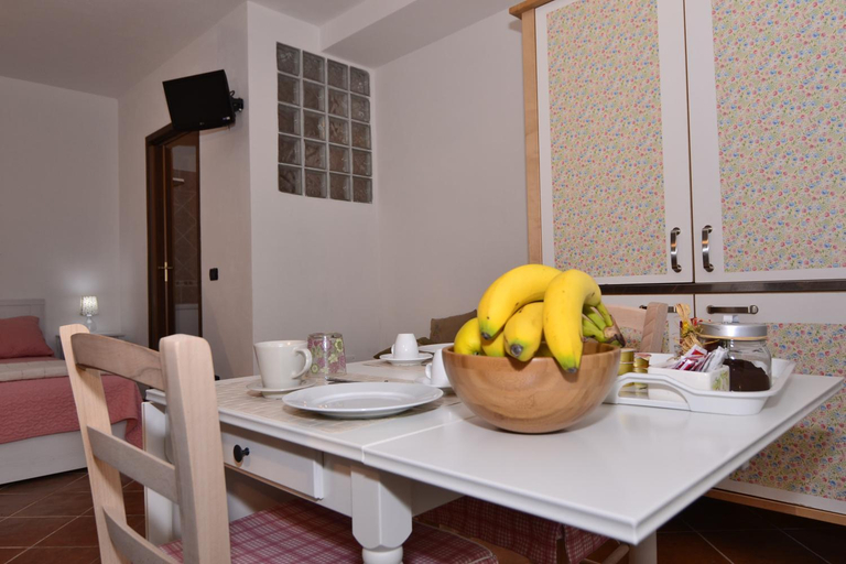 Dining Room 4