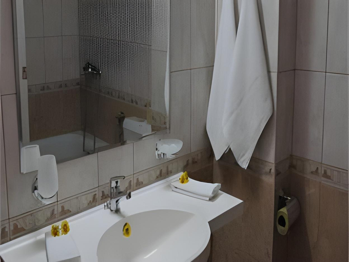 Bathroom 3, Hotel Sunny, Sozopol
