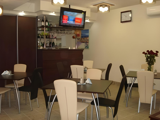 Food & Drinks 3, Kharkovlux, Kharkivs'ka