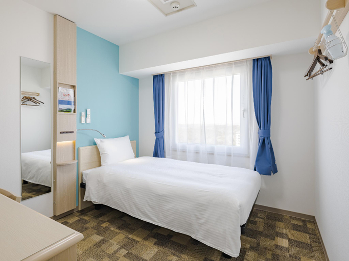 Bedroom 25