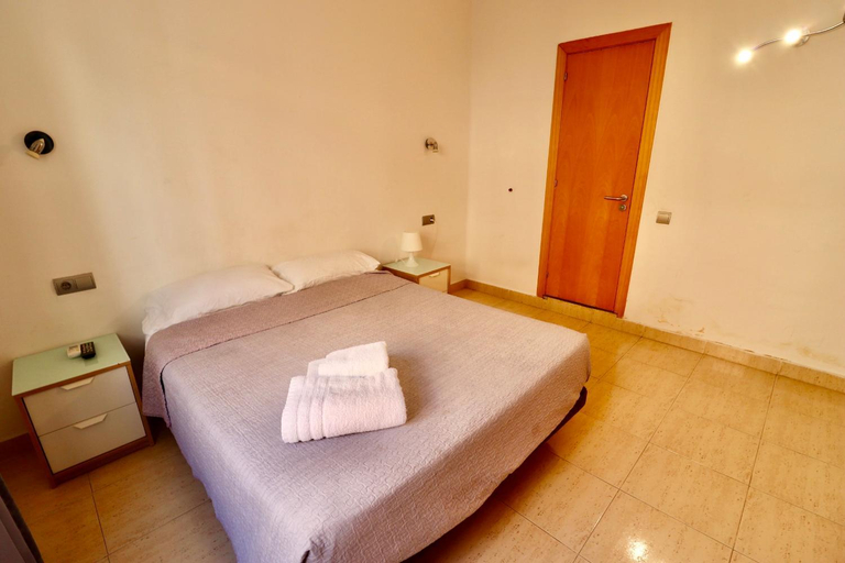 Bedroom 4, Hotel Ibiza, Barcelona