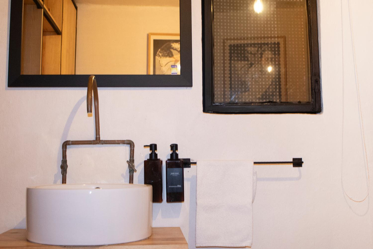 Bathroom 2, Hospedaje Donaji, Del Centro